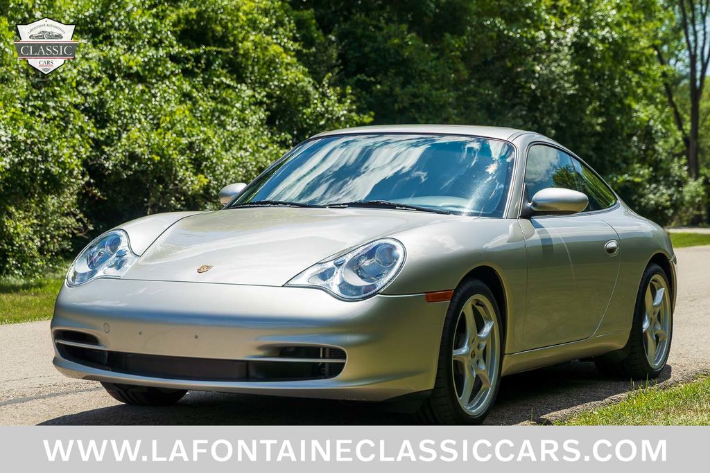 2002 Porsche 911 Carrera 17