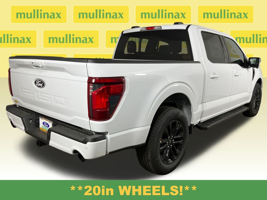 View vehicle photo 4