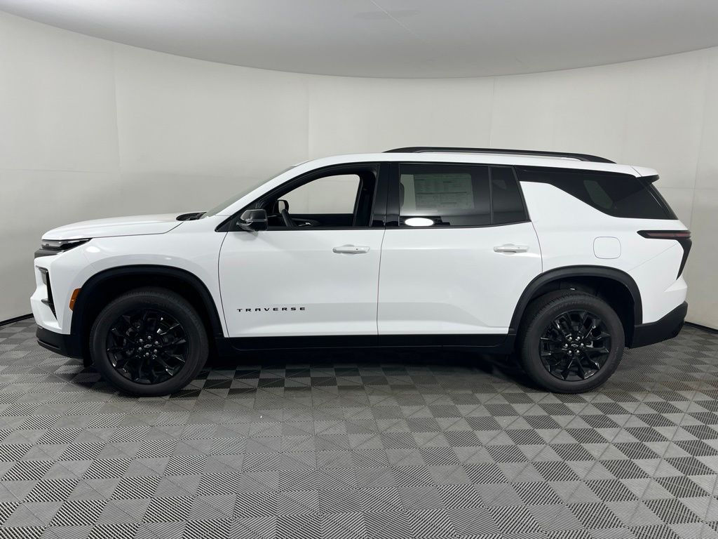 Thumbnail: 2026 Chevrolet Traverse - 2