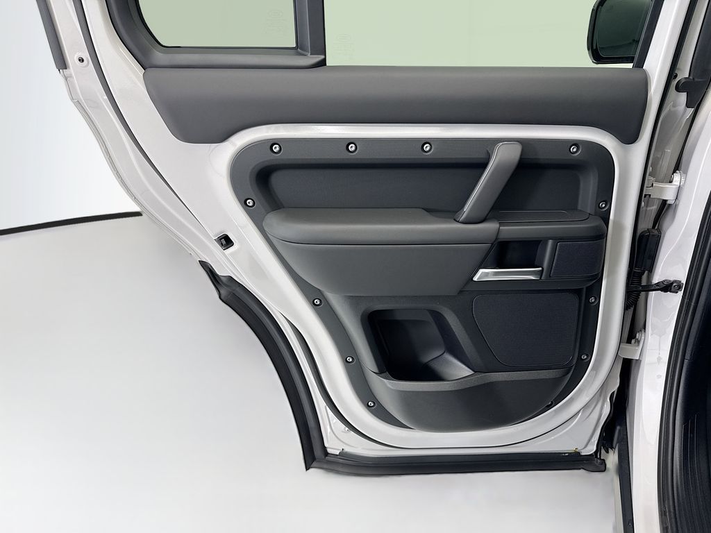 Thumbnail: 2026 Land Rover Defender - 25