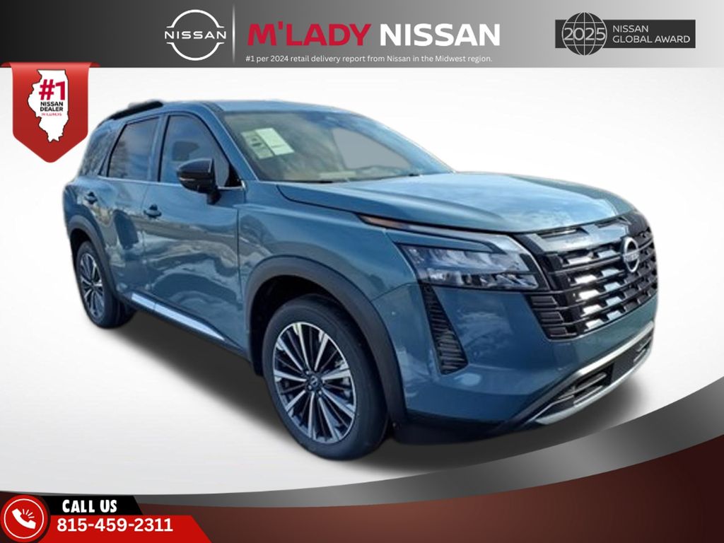 2026 Nissan Pathfinder Platinum 4WD's photo
