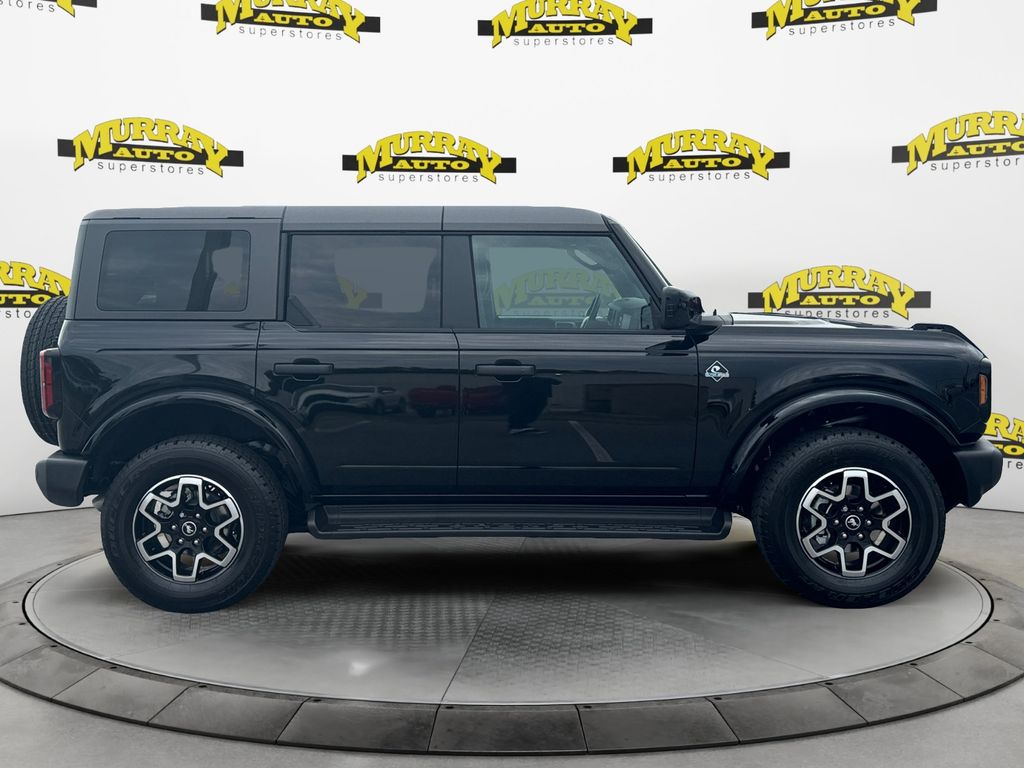 2026 Shadow Black Ford Bronco Outer Banks 4X4 SUV