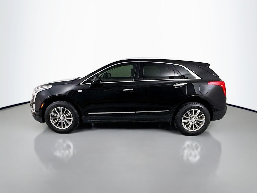 2017 Cadillac XT5 Luxury 8