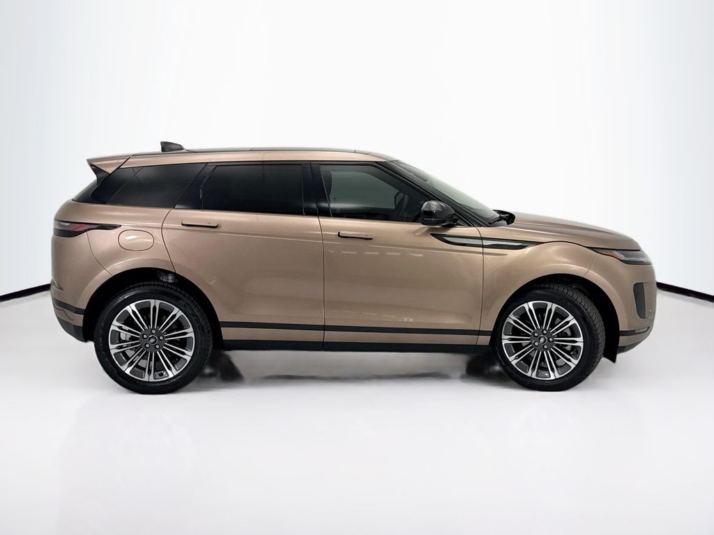 Thumbnail: 2025 Land Rover Range Rover Evoque - 4