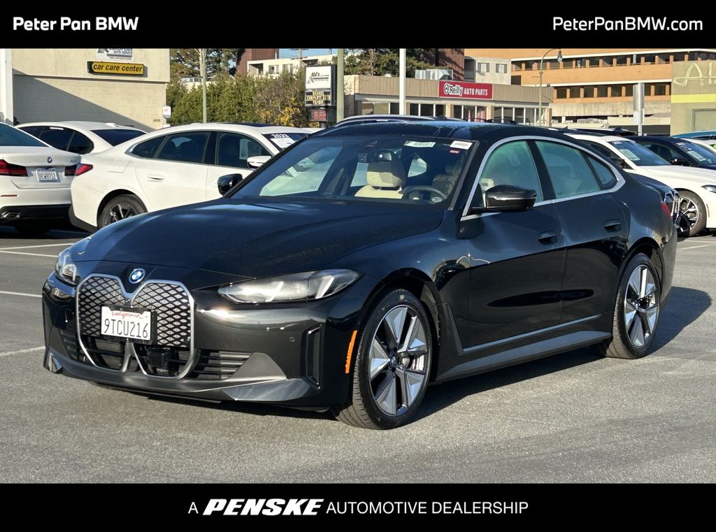 Thumbnail: 2025 BMW i4 - 1