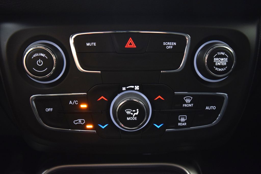 used 2020 Jeep Compass car, priced at $18,500