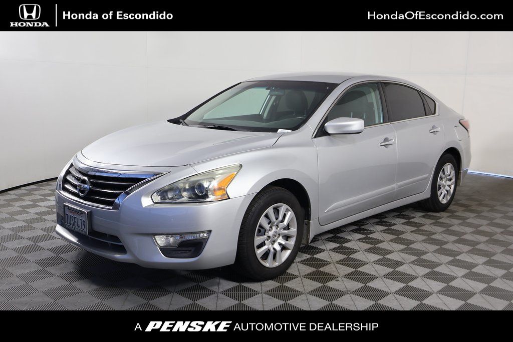Thumbnail: 2015 Nissan Altima - 1