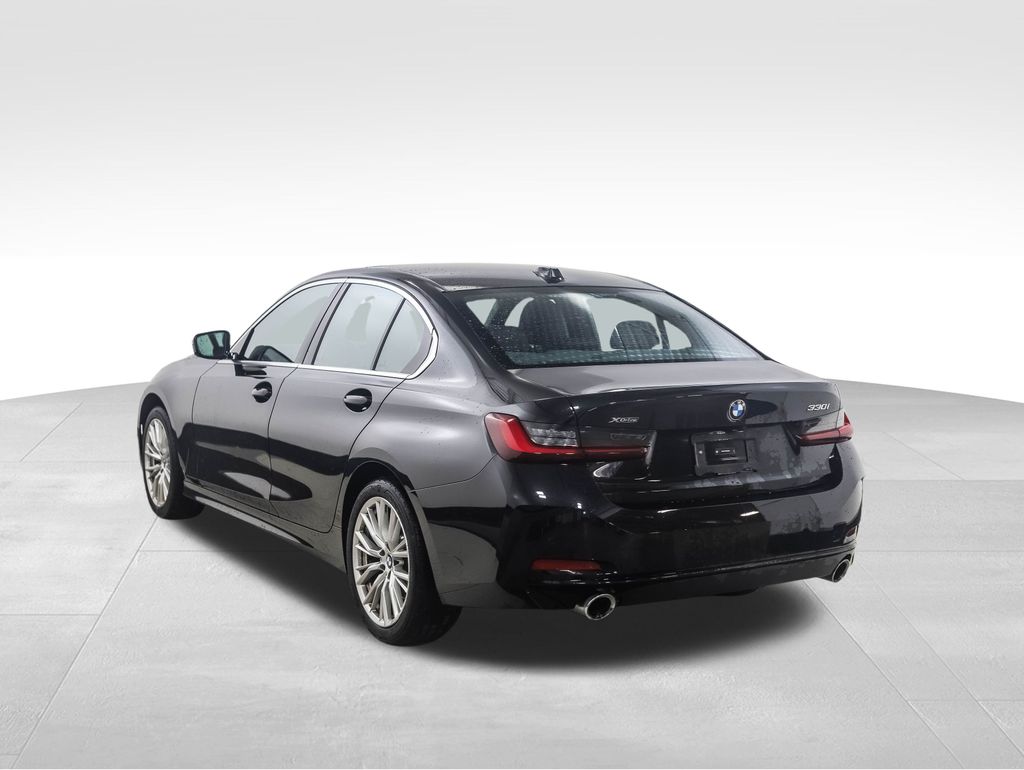 2024 BMW 3 Series 330i xDrive 3