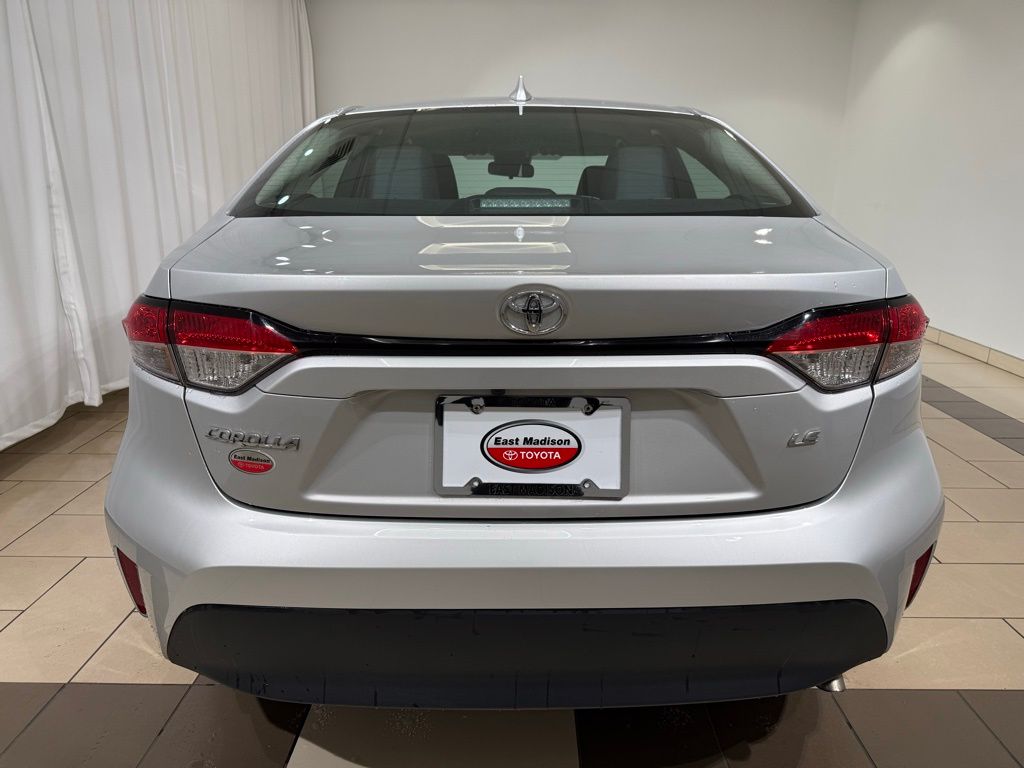 Thumbnail: 2024 Toyota Corolla - 4
