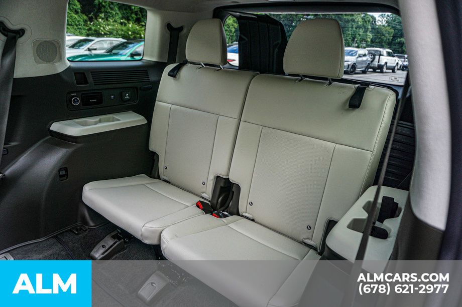 Used 2025 Gray Hyundai Calligraphy image 21