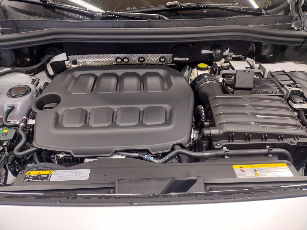 2026 Volkswagen Tiguan 2.0T SEL R-Line Turbo