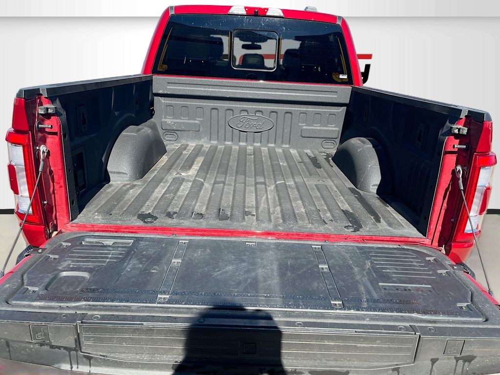 Used 2023 Red Ford King Ranch image 27