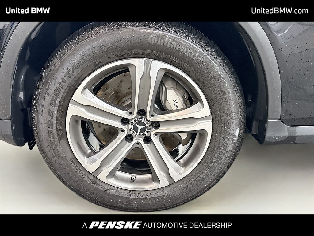 Thumbnail: 2022 Mercedes-Benz GLC - 2
