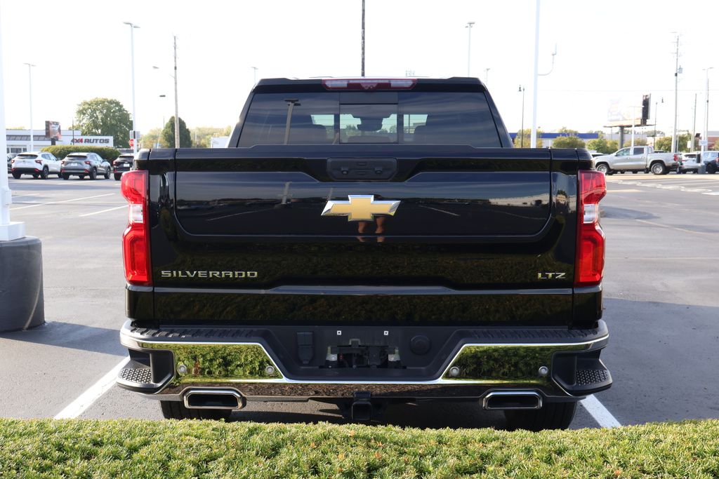 Thumbnail: 2022 Chevrolet Silverado 1500 - 10