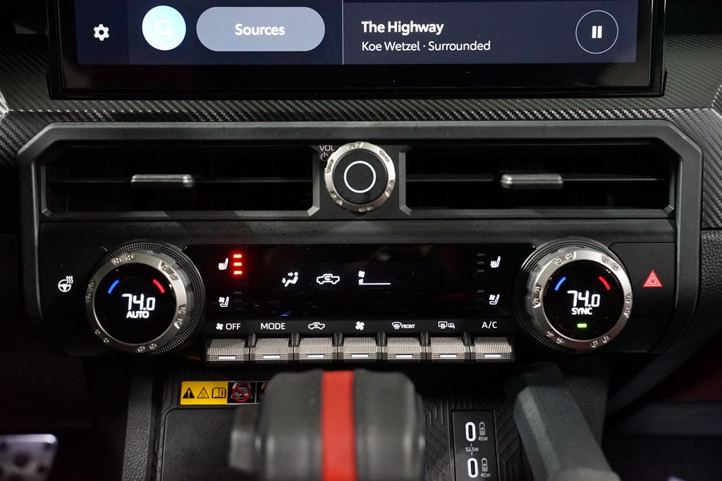 Thumbnail: 2024 Toyota Tacoma - 23