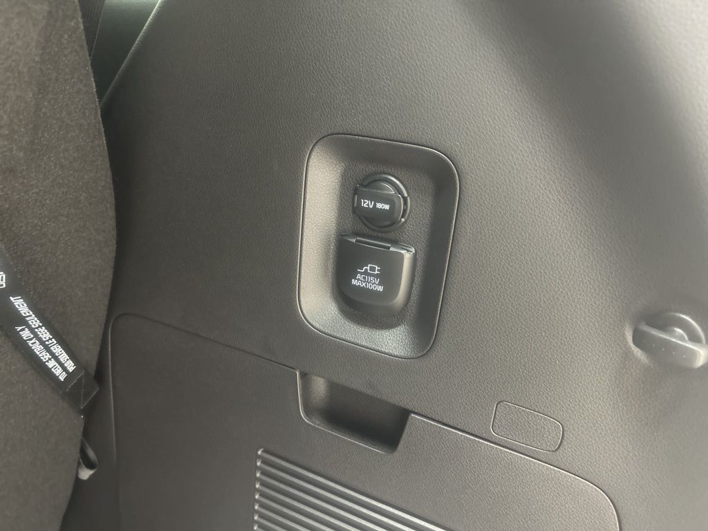 new 2026 Kia Carnival car, priced at $47,685