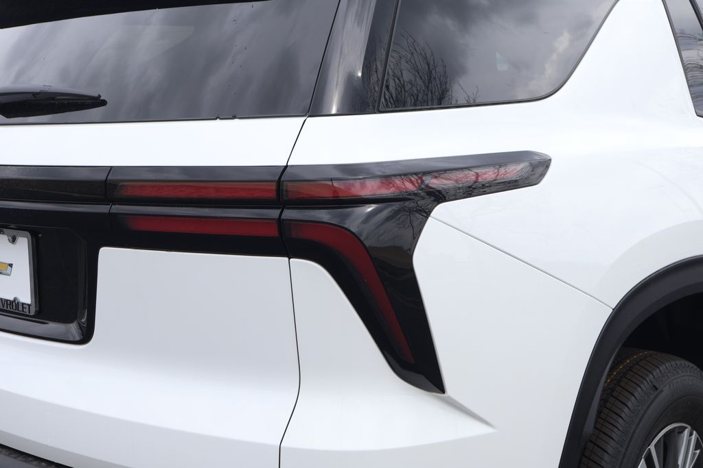Thumbnail: 2026 Chevrolet Traverse - 7