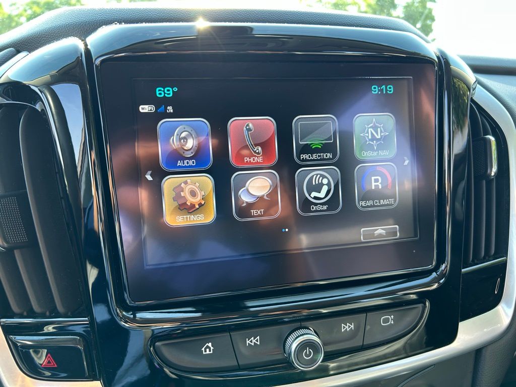 Thumbnail: 2019 Chevrolet Traverse - 29