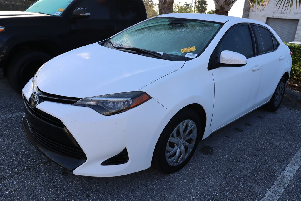 2017 Toyota Corolla LE 2