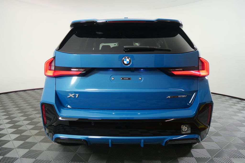 Thumbnail: 2025 BMW X1 - 4