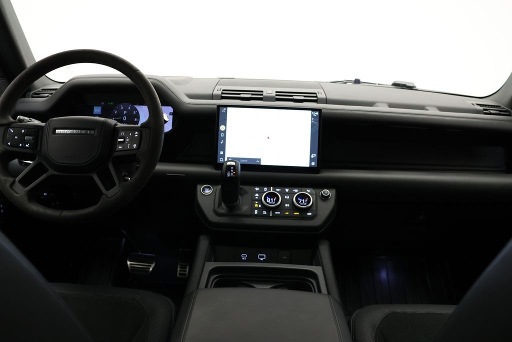 Thumbnail: 2023 Land Rover Defender - 15