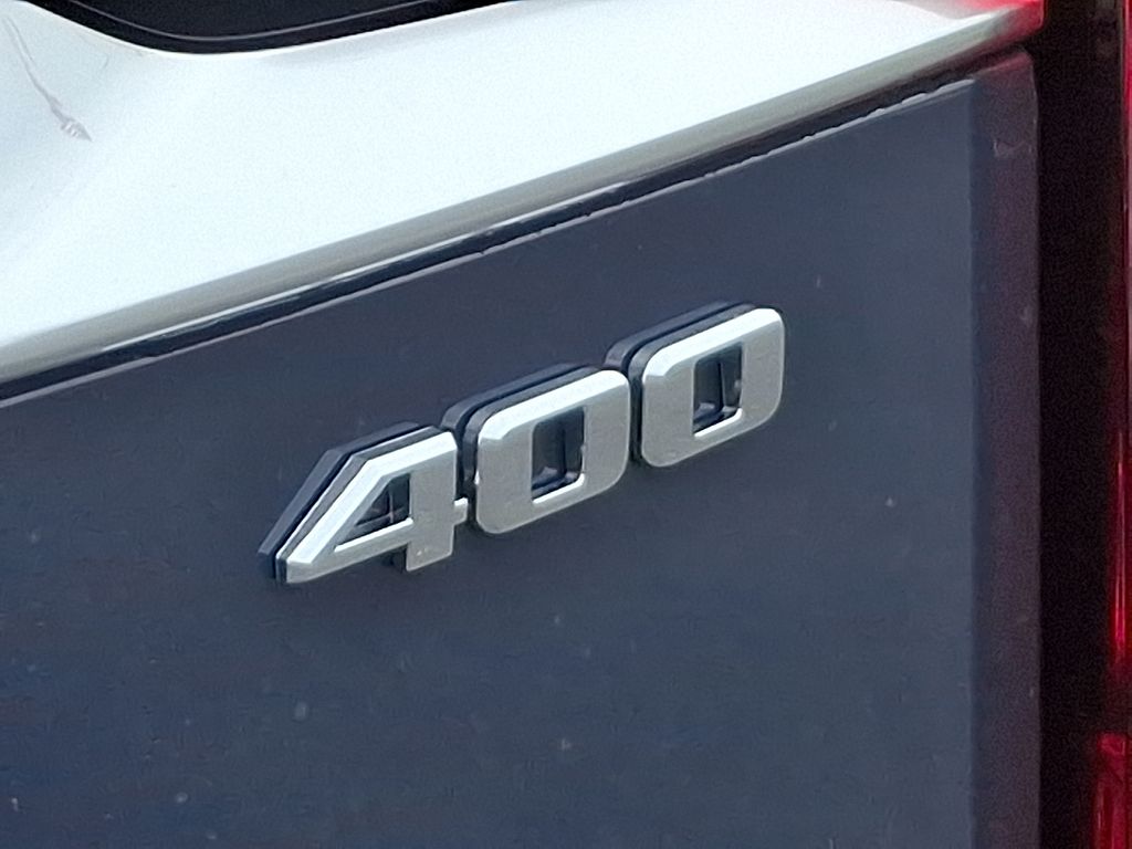 Thumbnail: 2025 Cadillac XT6 - 12