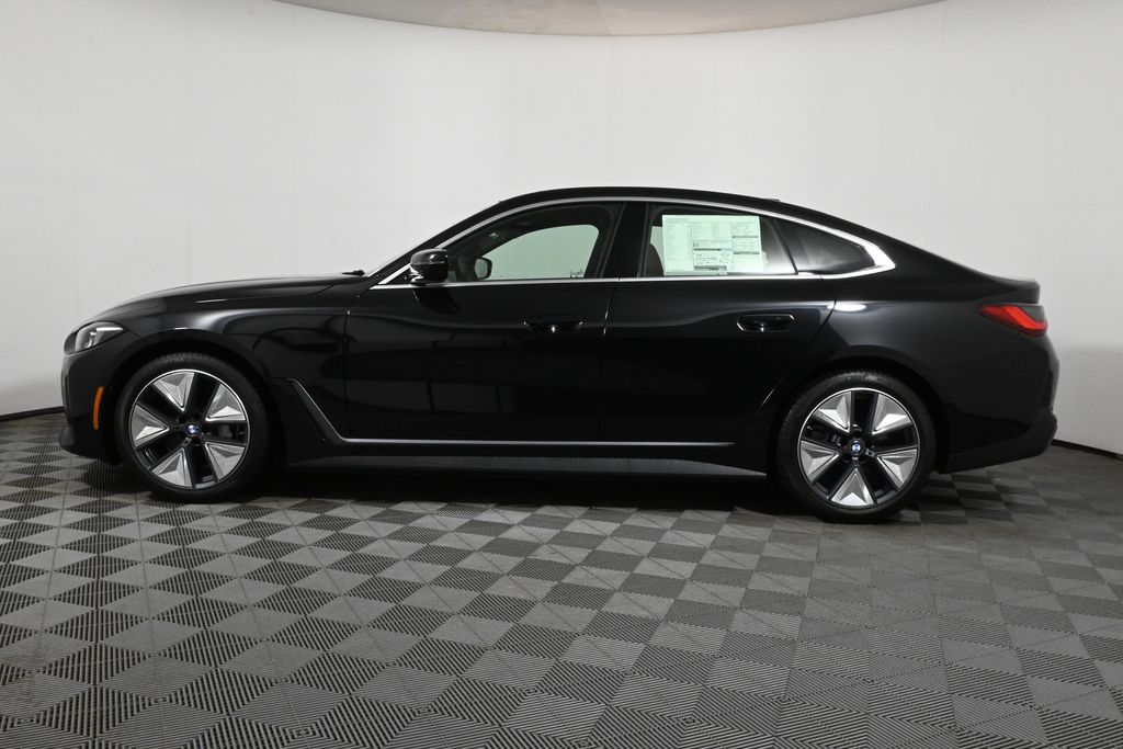 2025 BMW i4 eDrive40 2