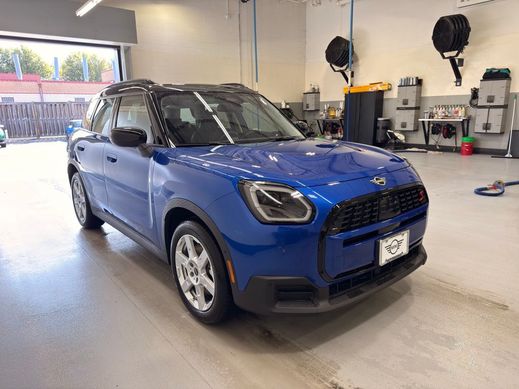 Thumbnail: 2025 MINI Cooper Countryman - 7