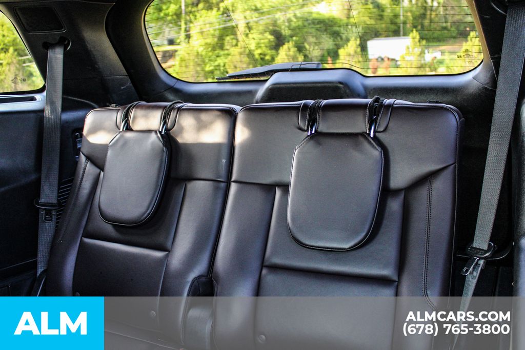 Used 2025 Black Ford Platinum image 14