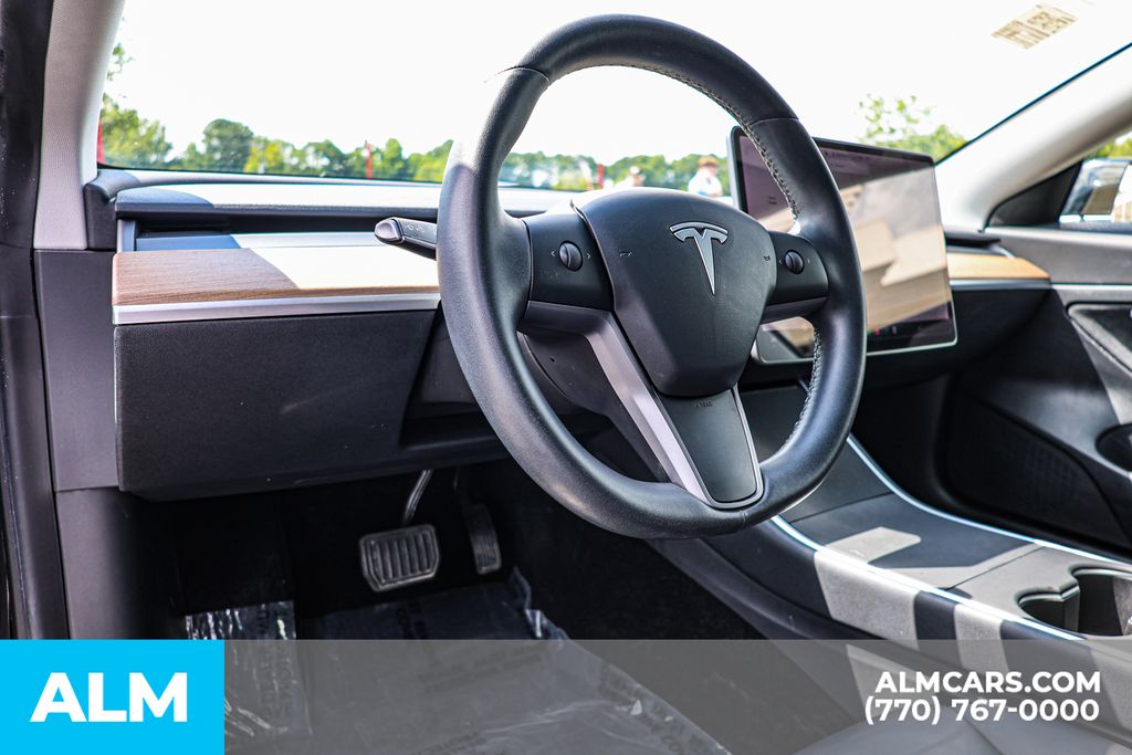 Used 2020 Black Tesla Standard image 23