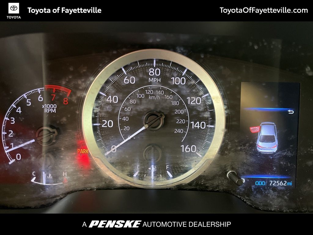 Thumbnail: 2022 Toyota Corolla - 31