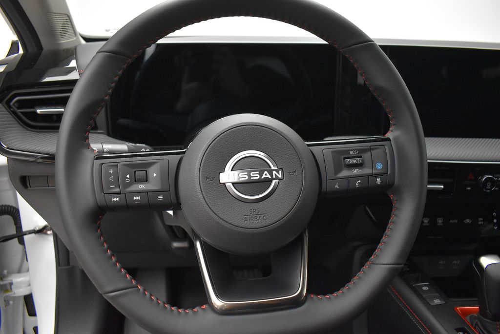 Thumbnail: 2026 Nissan Kicks - 14