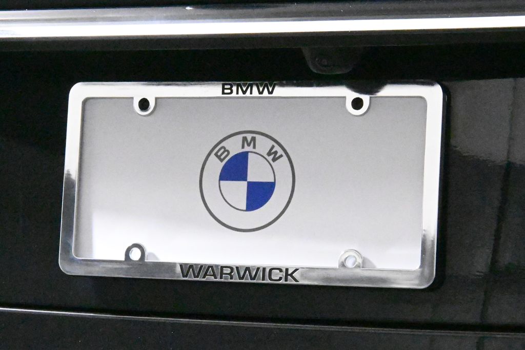 Thumbnail: 2024 BMW X7 - 14