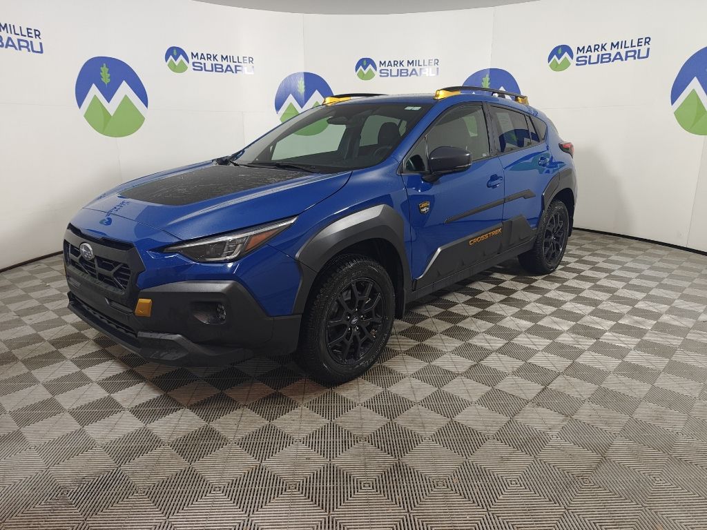 View vehicle photo 5