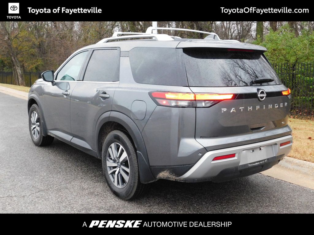 Thumbnail: 2024 Nissan Pathfinder - 9