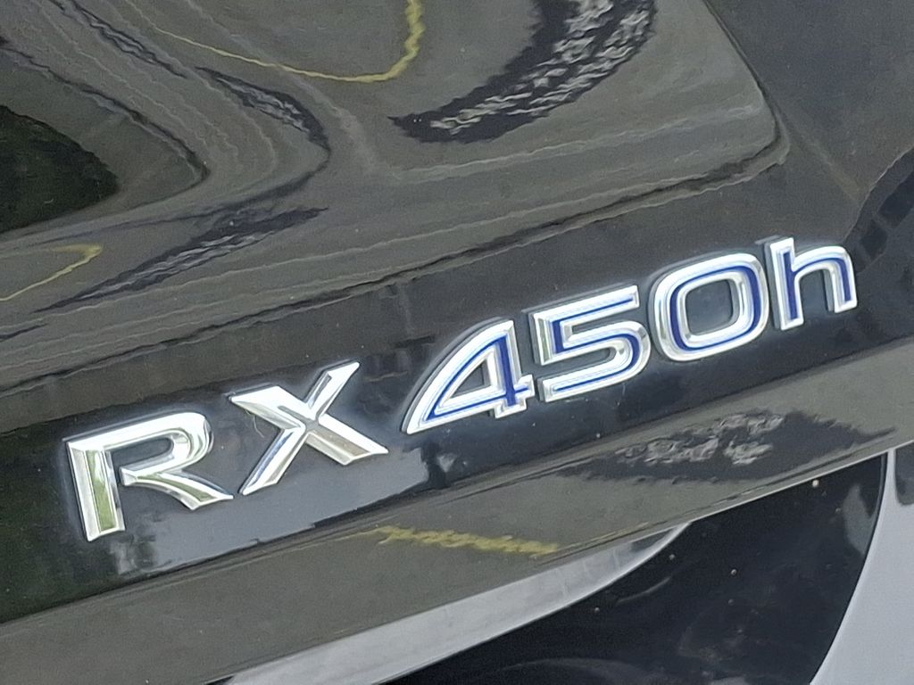 2017 Lexus RX Hybrid 450h 32