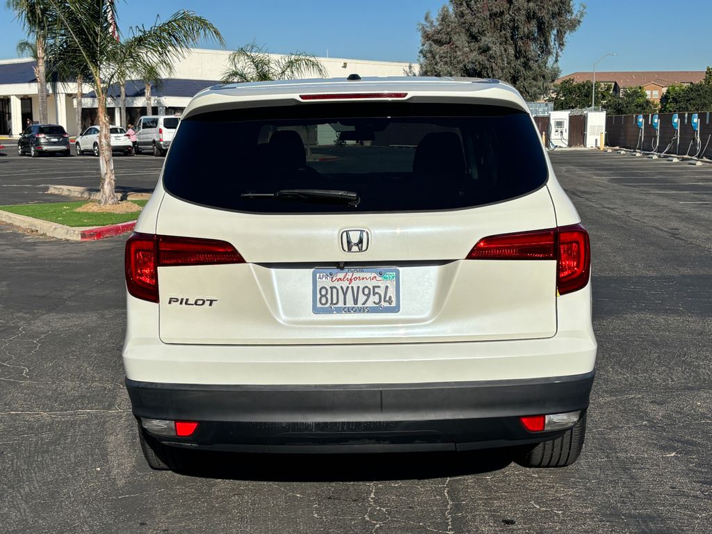 Thumbnail: 2018 Honda Pilot - 6