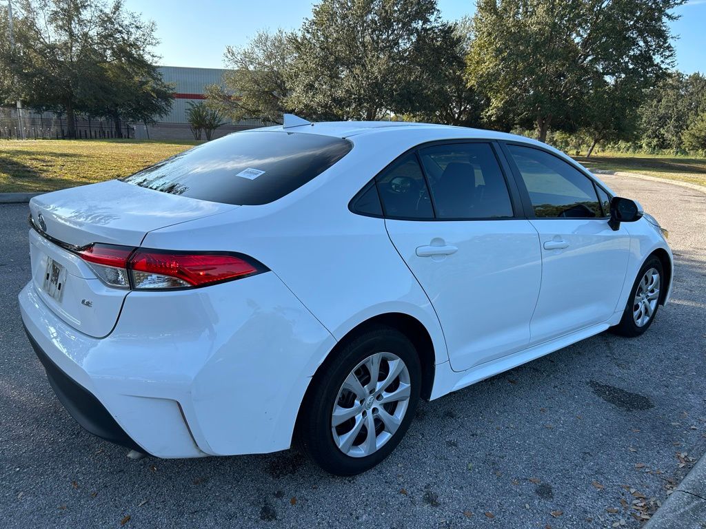 Thumbnail: 2024 Toyota Corolla - 5