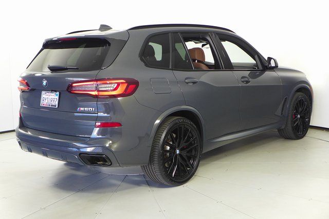 2022 BMW X5 M50i 7