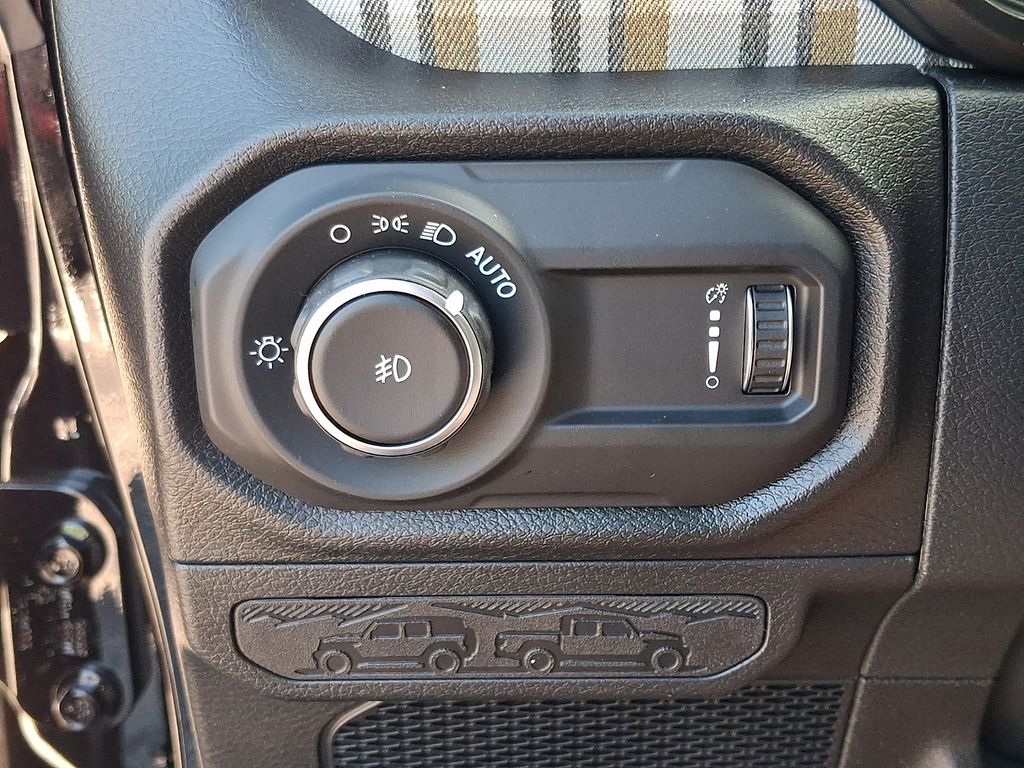 New 2026 Jeep Wrangler SUV