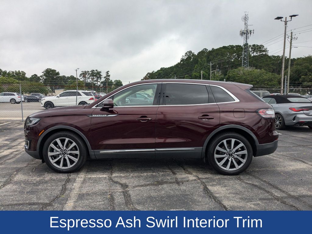 2019 Lincoln Nautilus Select