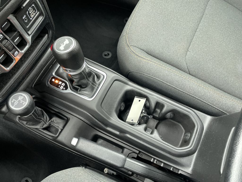 Used 2024 Jeep Wrangler SUV