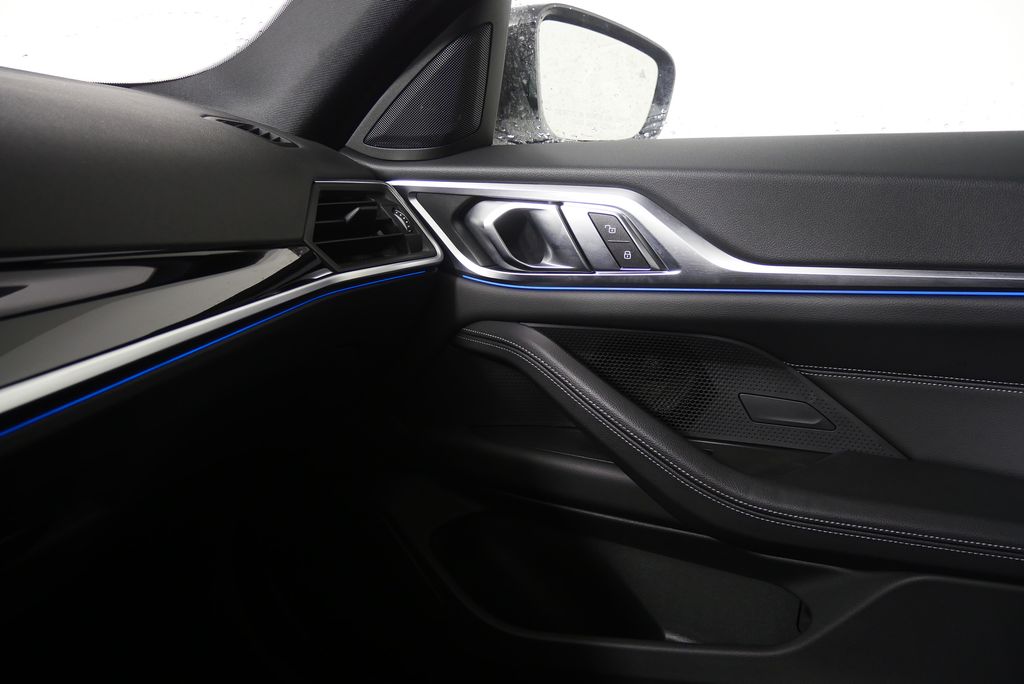 2023 BMW i4 eDrive40 26