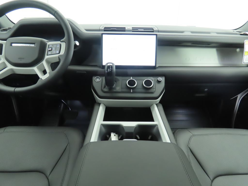 Thumbnail: 2025 Land Rover Defender - 11