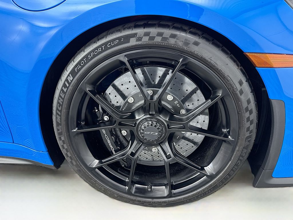 Thumbnail: 2024 Porsche 911 - 28