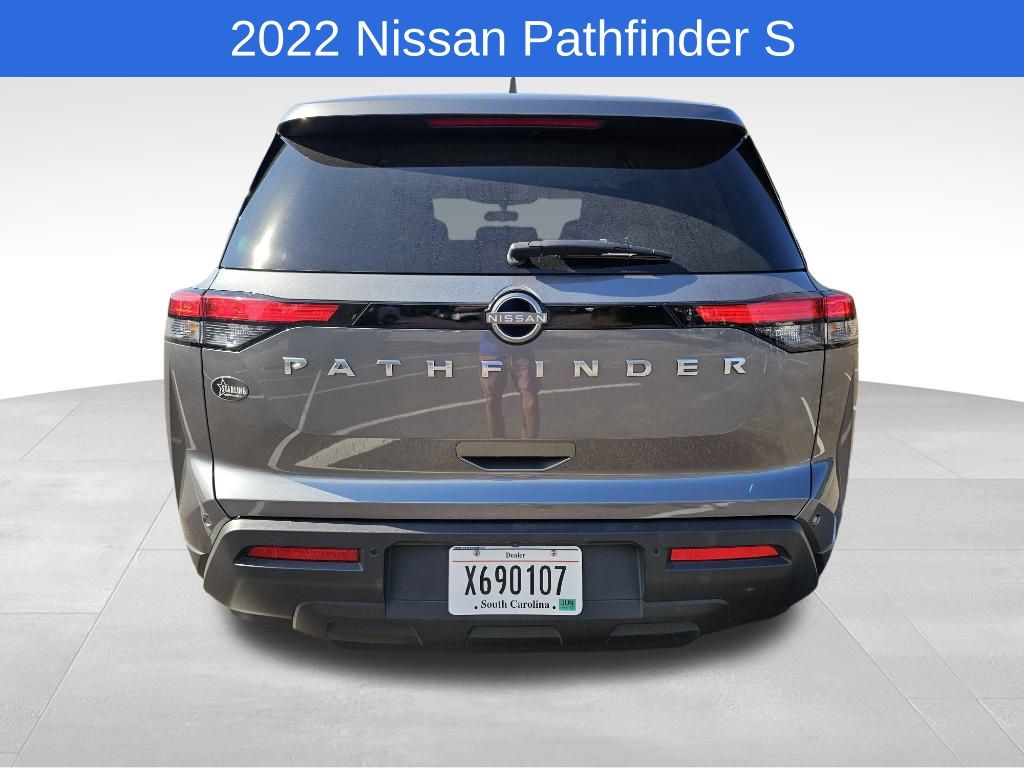 2022 Nissan Pathfinder S 8