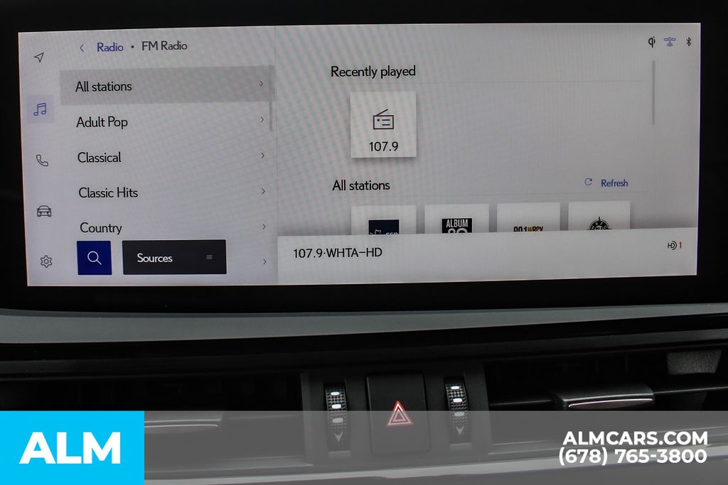 Used 2025 Red Lexus 300h image 35