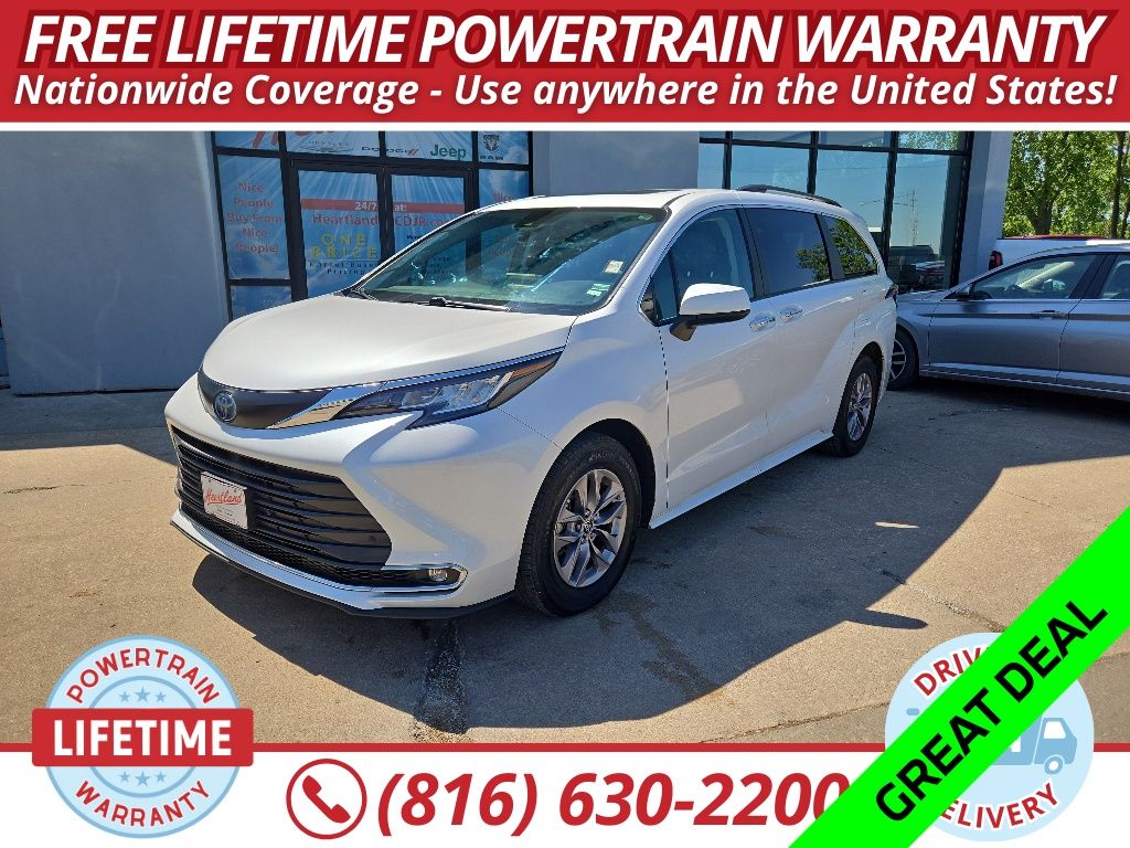 Ice Cap 2023 Toyota Sienna XLE 7-Passenger FWD Minivan Front-Wheel Drive Continuously Variable Transmission