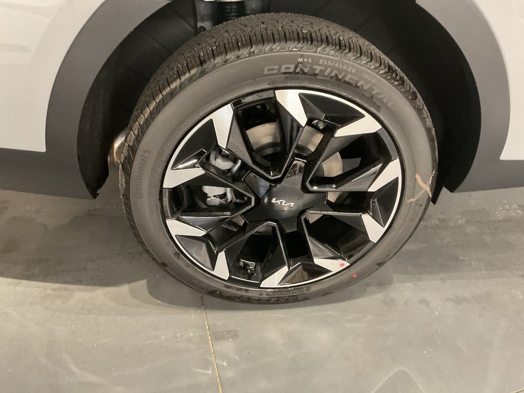 New 2026 Gray Kia EX image 20