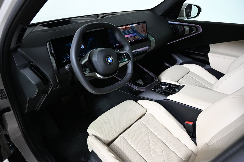 Thumbnail: 2026 BMW X3 - 15